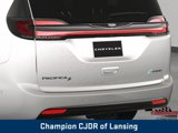 New 2025 Chrysler Pacifica Premium image 3