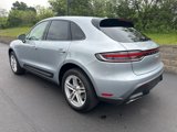 Used 2024 Porsche Macan image 3