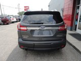 Used 2021 Subaru Ascent Premium w/ Convenience Package image 3