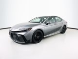 Used 2025 Toyota Camry SE image 3