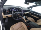 Used 2025 Porsche Cayenne image 4