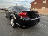 Used 2014 Dodge Avenger SXT image 3