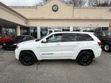 Used 2020 Jeep Grand Cherokee Altitude image 2