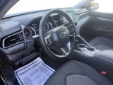 Used 2022 Toyota Camry LE image 5