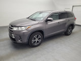 Used 2019 Toyota Highlander Plus image 2