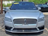 Used 2019 Lincoln Continental Reserve image 2