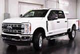New 2025 Ford F250 XLT w/ FX4 Off-Road Package image 3