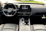 New 2025 Nissan Pathfinder Platinum image 5