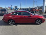 Certified 2024 Hyundai Elantra SEL w/ Convenience Package image 4