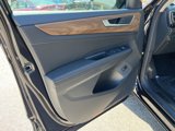 New 2025 Volkswagen Atlas SE image 5