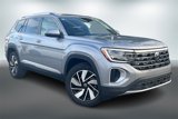 New 2025 Volkswagen Atlas SEL image 2