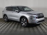 New 2025 Mitsubishi Outlander SE image 2