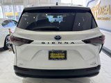 Used 2024 Toyota Sienna XLE image 5