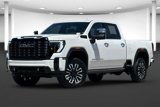 New 2025 GMC Sierra 2500 Denali Ultimate image 2