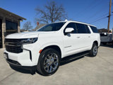 Used 2023 Chevrolet Suburban LT image 3