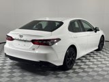 Used 2021 Toyota Camry LE image 5