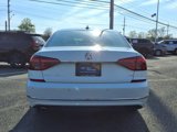 Used 2017 Volkswagen Passat 1.8T SEL Premium image 4