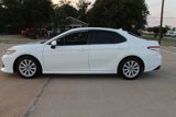 Used 2019 Toyota Camry LE image 5