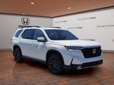 New 2025 Honda Pilot Touring image 5