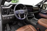 Used 2025 GMC Sierra 2500 Denali Ultimate image 6