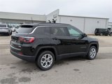 New 2025 Jeep Compass Latitude image 3