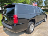 Used 2018 Chevrolet Suburban LT image 3