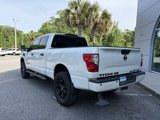 Used 2019 Nissan Titan SV w/ SV Convenience Package image 3