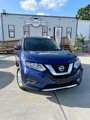 Used 2020 Nissan Rogue SV image 2