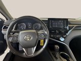 Used 2023 Toyota Camry SE image 3