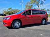 Used 2025 Chrysler Voyager LX image 3
