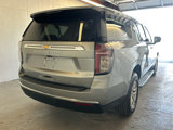 Used 2023 Chevrolet Suburban LT image 5