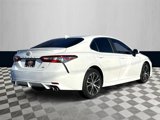 Used 2019 Toyota Camry SE image 5