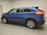 Used 2022 Ford Edge Titanium image 3