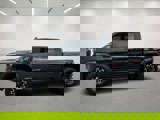 Used 2024 GMC Sierra 2500 AT4X image 2