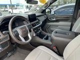 Used 2022 GMC Yukon SLE image 2