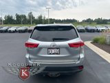 Used 2017 Toyota Highlander XLE image 6