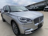 Used 2020 Lincoln Aviator Reserve w/ Equipment Group 201A image 3