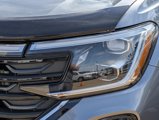 Used 2024 Volkswagen Atlas Cross Sport SE image 2