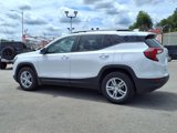 Used 2024 GMC Terrain SLE w/ Driver Convenience Package image 3