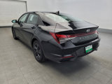 Used 2021 Hyundai Elantra SEL image 5