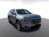 Used 2024 GMC Terrain SLT image 3
