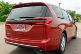New 2025 Chrysler Pacifica Select image 5