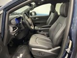 New 2025 Chrysler Pacifica Select image 5