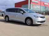 Used 2023 Chrysler Voyager LX image 2