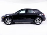 Used 2024 Porsche Macan image 2