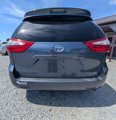 Used 2017 Toyota Sienna LE image 4
