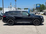 New 2025 Volkswagen Atlas Peak Edition SE image 3