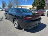 Used 2017 Dodge Charger SXT image 5