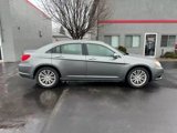 Used 2012 Chrysler 200 Limited image 3