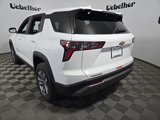 New 2026 Chevrolet Equinox LT image 4